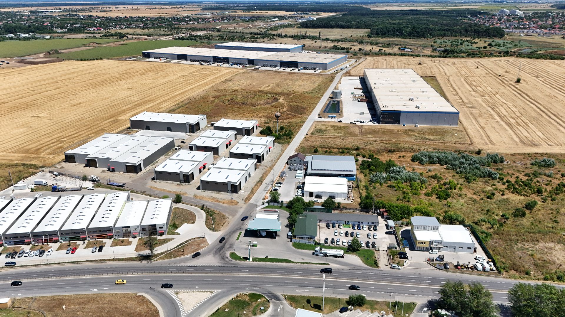 Hala moderna de inchiriat in Buftea, disponibilitate imediata, 2100 mp