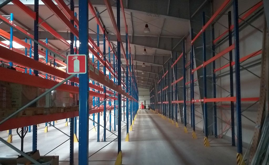 Hala industriala cu spatii de depozitare - Otopeni, Bucuresti Nord, poza spatiu interior