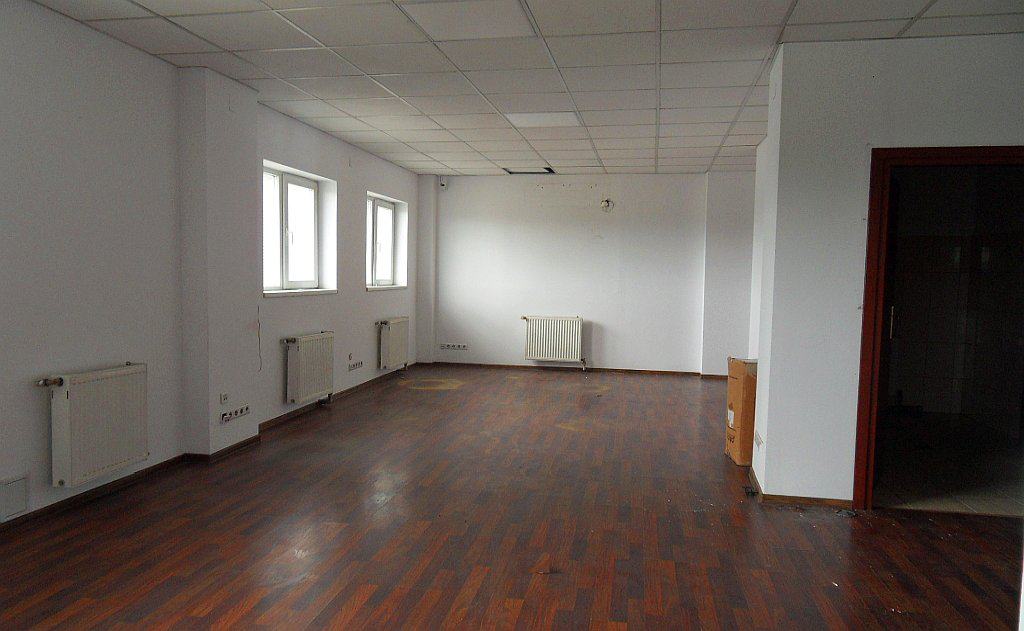 Hala EuroBusiness I inchiriere spatiu depozitare Bucuresti est zona interior