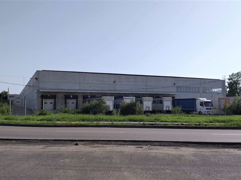 Hale arad inchiriere proprietati industriale Arad sud  vedere usi acces auto