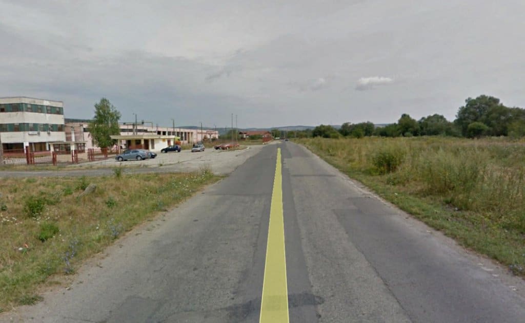 Hale Industriale Fagaras hale industriale de vanzare in sudul orasului Fagaras cu acces direct din Soseaua Hurezului (DJ104C), imagine cale de acces