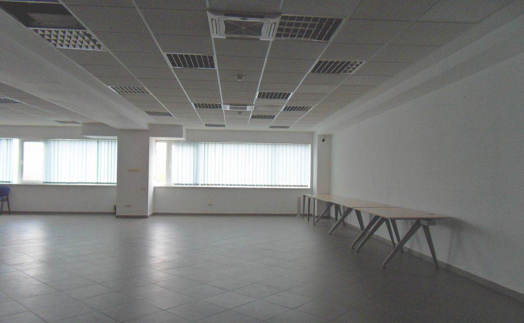Triton Center inchiriere inchiriere spatii depozitare Bucuresti nord vedere interior birouri