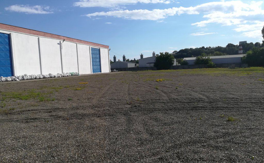 Rompak Pascani inchiriere spatiu depozitare Pascani nord vedere laterala curte interioara