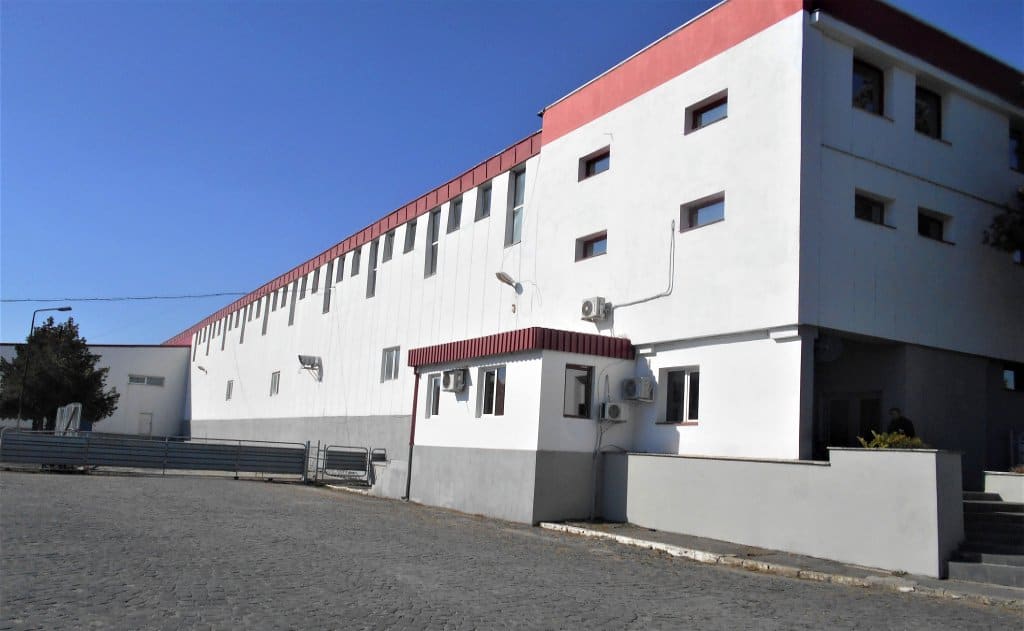 Inchiriere spatii productie si spatii depozitare Lugoj est vedere fatada