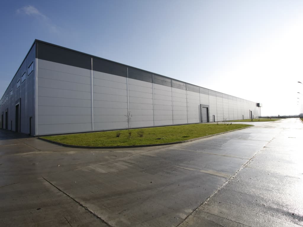 ADISS Logistic Parc inchiriere spatiu depozitare Baia Mare vest platforma betonata